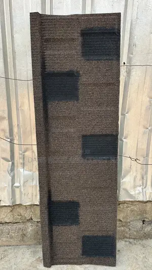 Tiger Brown Shingle With Black Patch