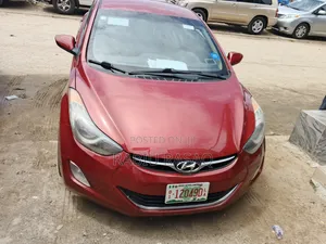 Hyundai Elantra 2013 Red