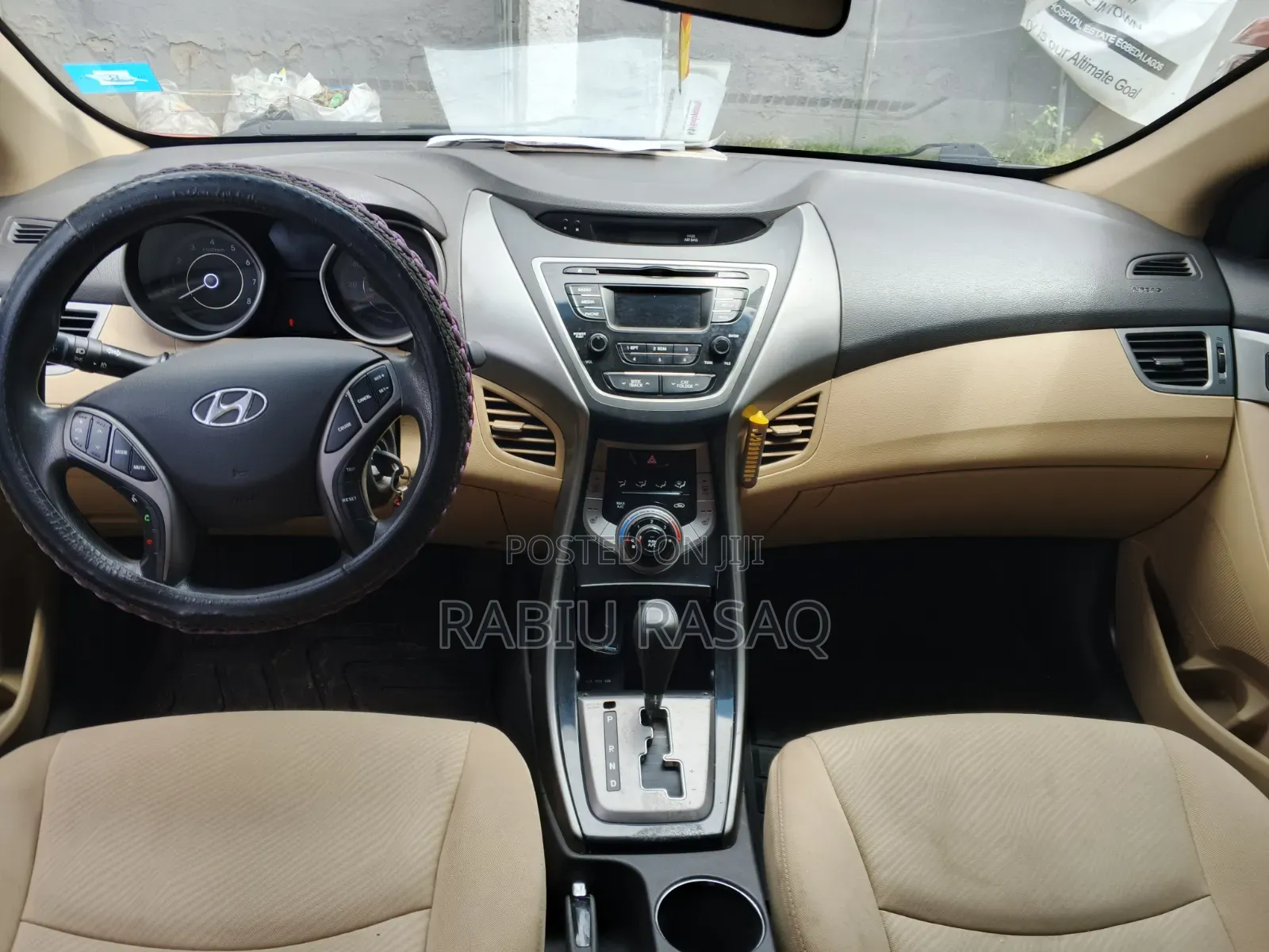 Hyundai Elantra 2013 Red