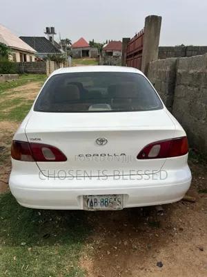 Toyota Corolla 2.0 D Hatchback 2001 White