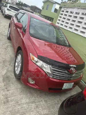 Toyota Venza AWD 2011 Red