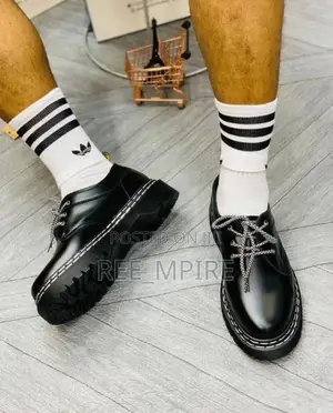 Dr Airwair Martens