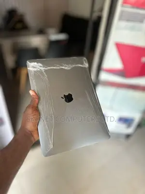 Laptop Apple MacBook Pro 2017 8GB Intel Core i5 SSD 256GB