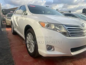 Toyota Venza Limited 2010 White