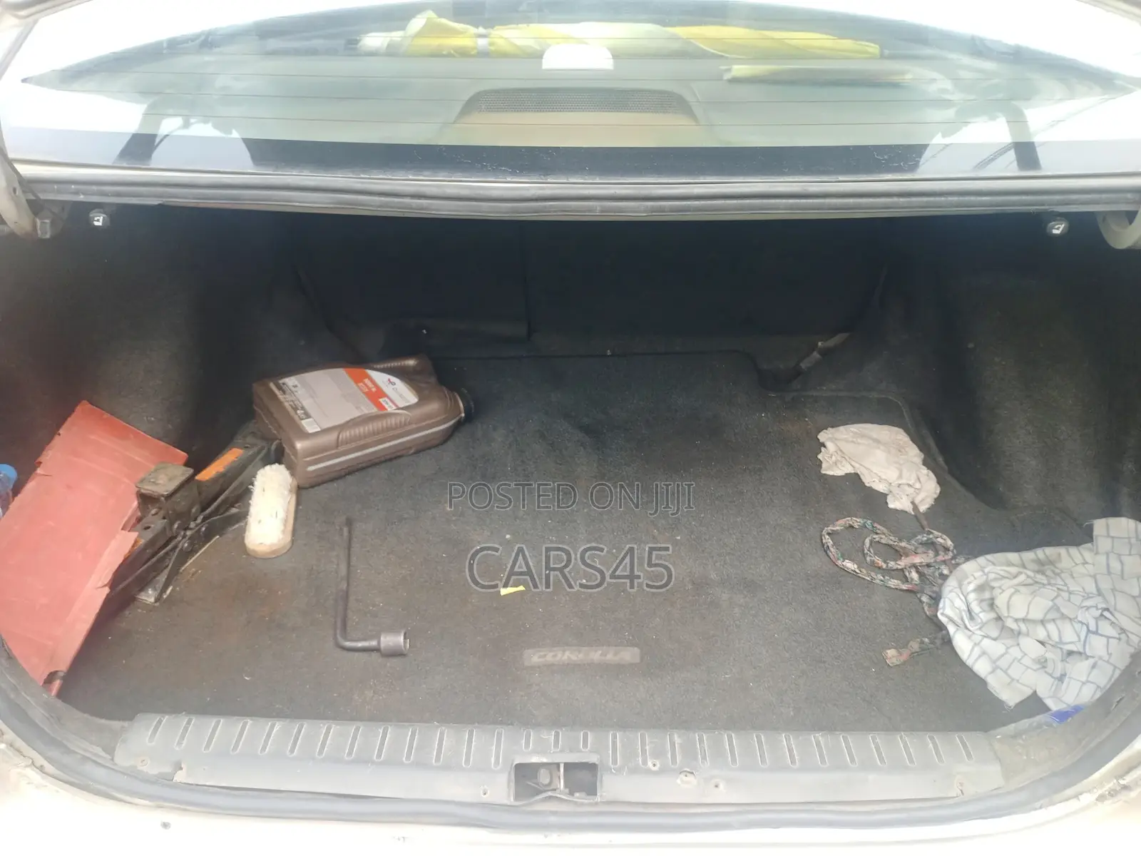 Toyota Corolla 2004 Silver