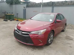 Toyota Camry 2015 Red