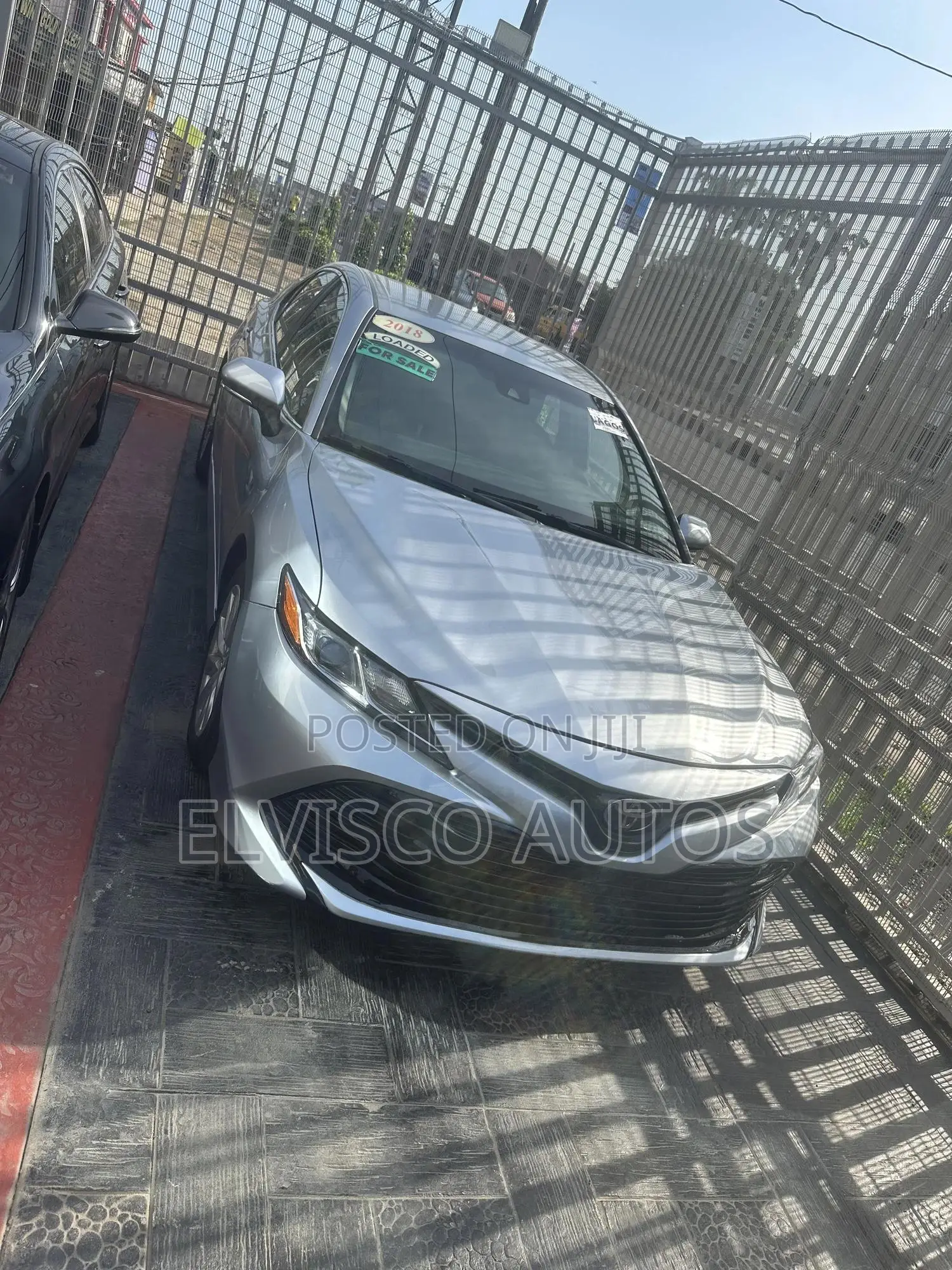 Toyota Camry LE FWD (2.5L 4cyl 8AM) 2018 Silver