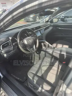 Toyota Camry LE FWD (2.5L 4cyl 8AM) 2018 Silver