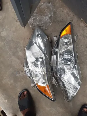 Headlamp Camry 2012-13