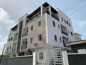 3bdrm Block of Flats in Ologolo for rent