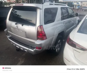 Toyota 4-Runner 2004 Silver