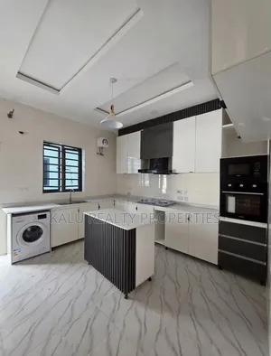 4bdrm Duplex in Harris Drive Lekki for sale