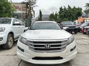 Honda Crosstour 3.5 FWD 2012 White