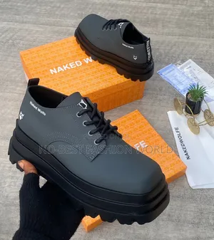 Necked Wolf Leather Shoe