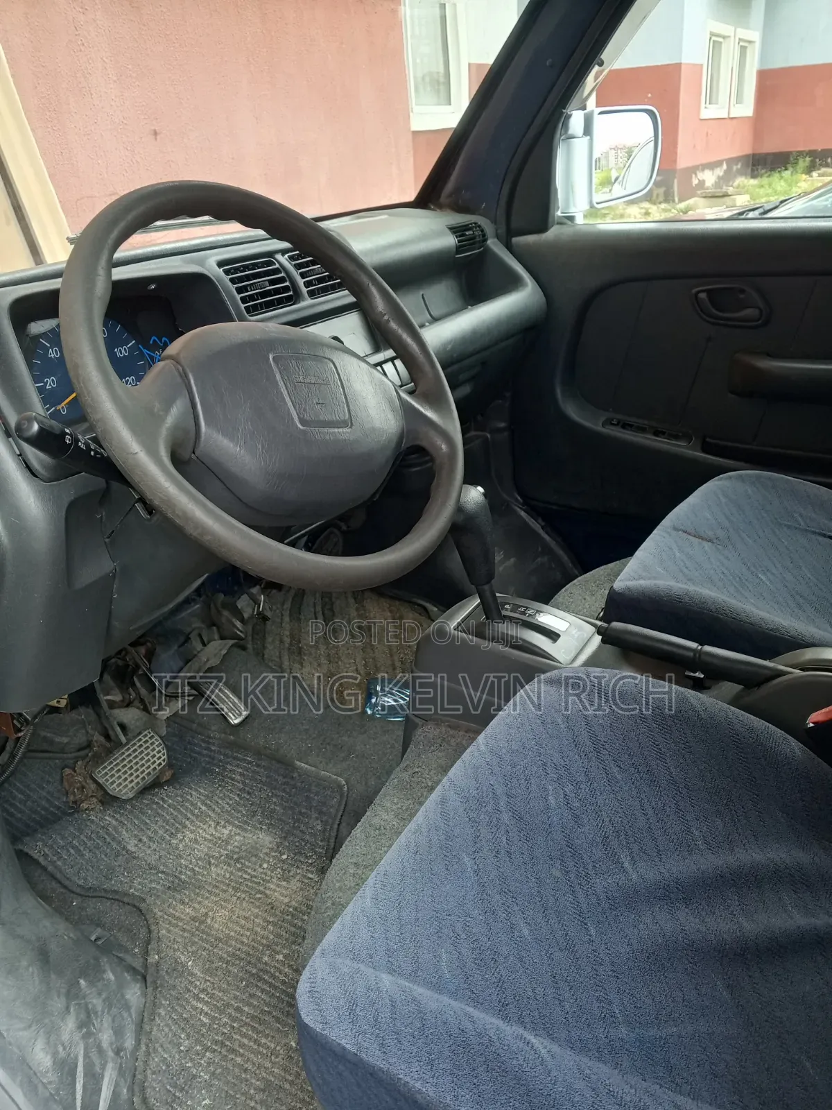 Suzuki APV Minibus 2004 Blue