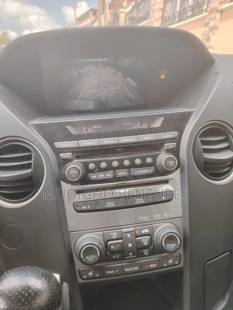 Honda Pilot 2012 Gray