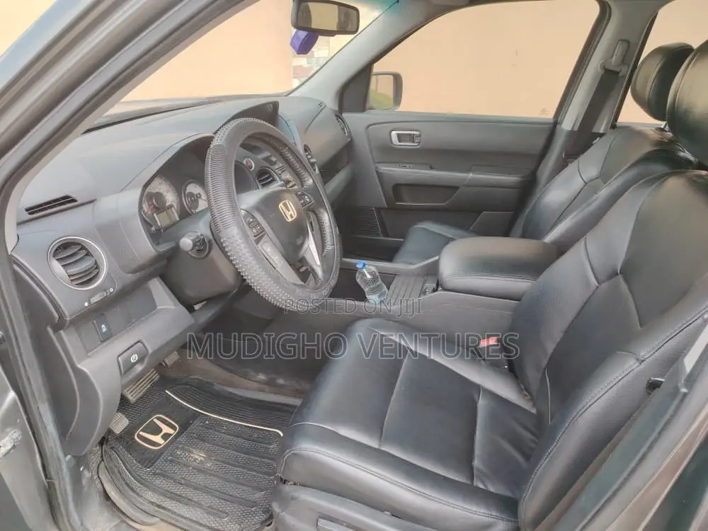 Honda Pilot 2012 Gray