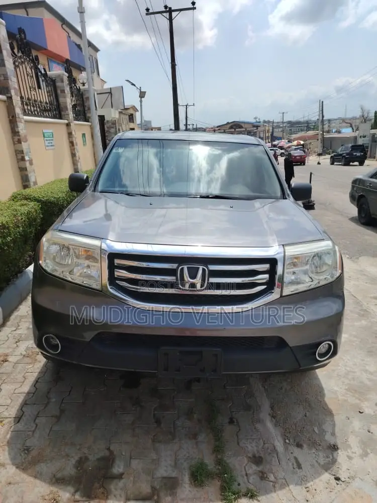 Honda Pilot 2012 Gray
