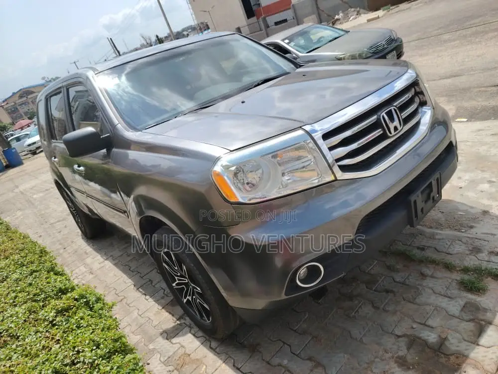 Honda Pilot 2012 Gray