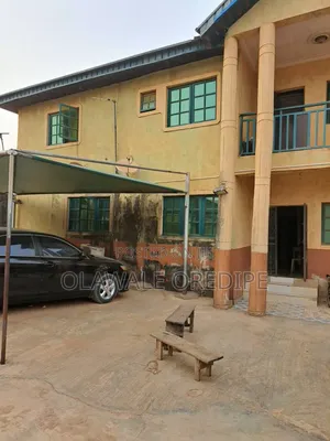 Furnished 6bdrm Duplex in Igbogbo for sale