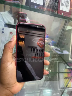 Apple iPhone 11 128 GB Red