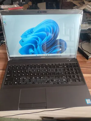 Laptop Dell Latitude 5501 16GB Intel Core i5 SSD 256GB