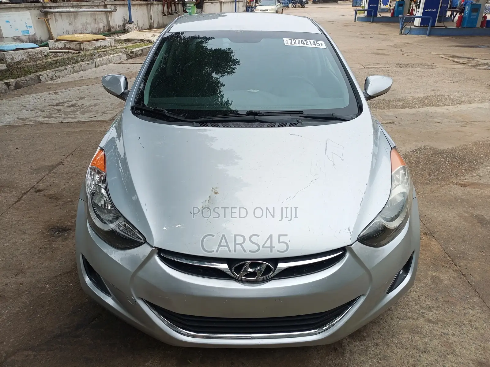 Hyundai Elantra 2012 Silver