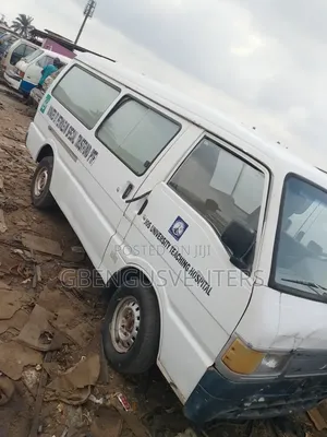 Mazda E2000 2000 White