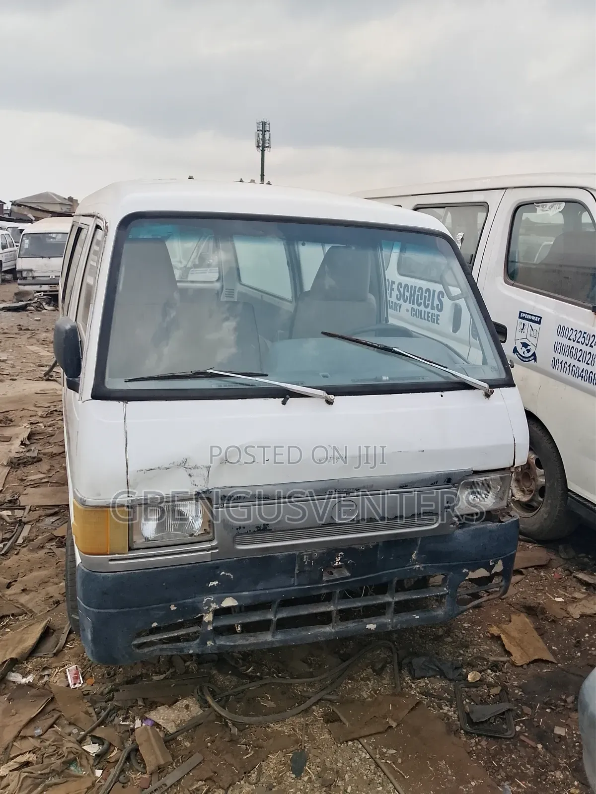 Mazda E2000 2000 White