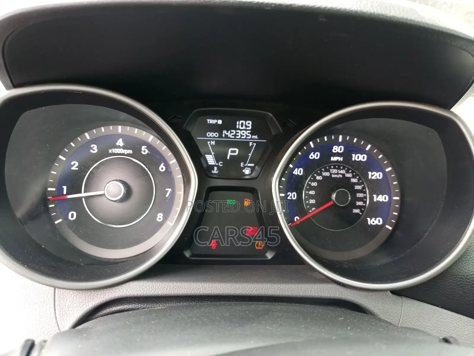 Hyundai Elantra 2012 Silver