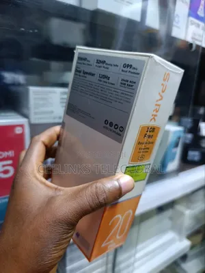 New Tecno Spark 20 Pro 256 GB Green