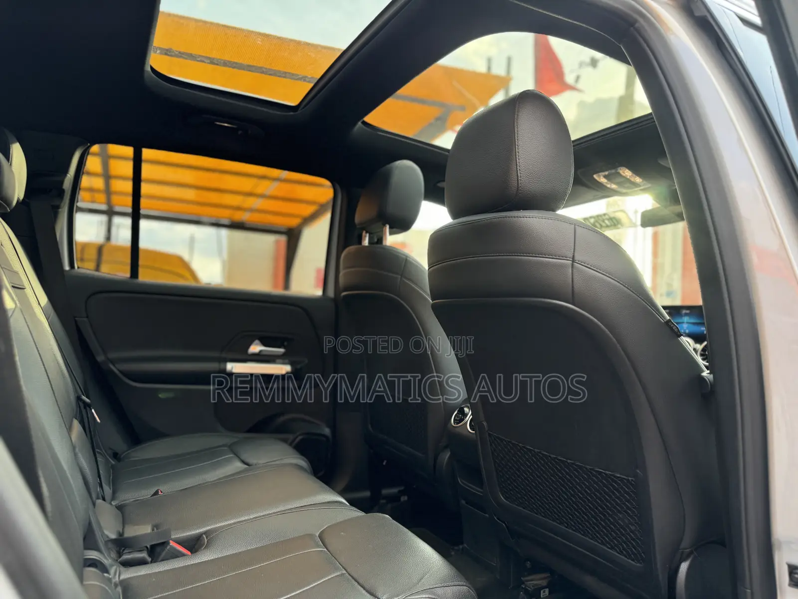 Mercedes-Benz GLB-Class GLB 250 4MATIC 2020 Silver