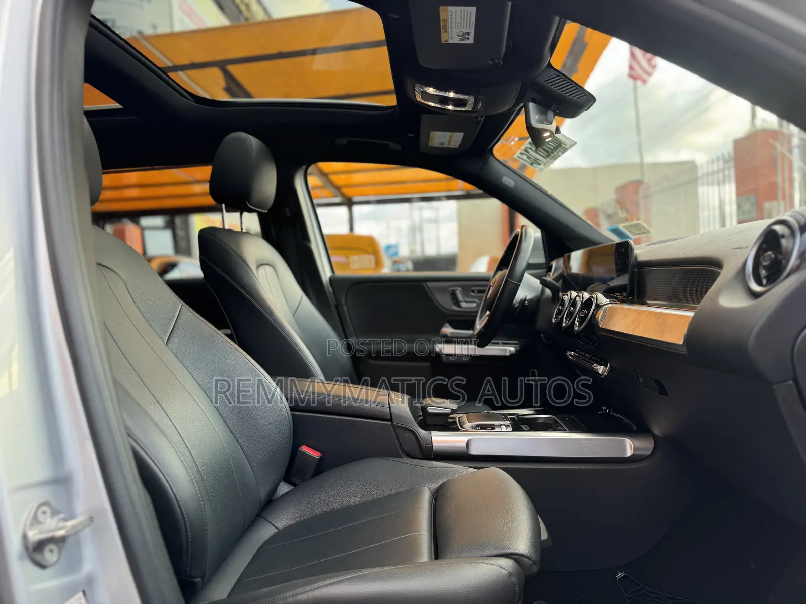 Mercedes-Benz GLB-Class GLB 250 4MATIC 2020 Silver
