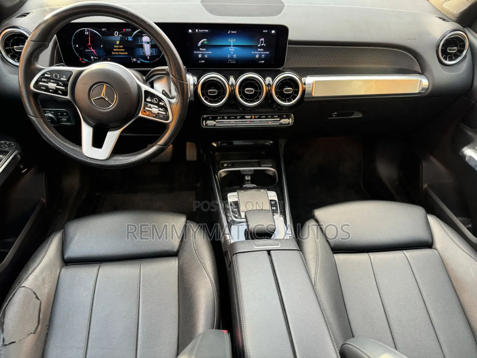 Mercedes-Benz GLB-Class GLB 250 4MATIC 2020 Silver