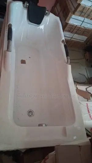 Luxury Jacuzzi Bathtub