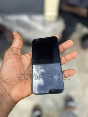 Apple iPhone X 64 GB Black