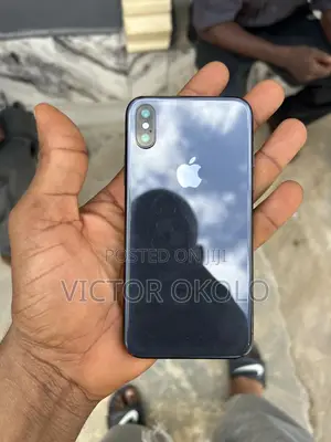 Apple iPhone X 64 GB Black