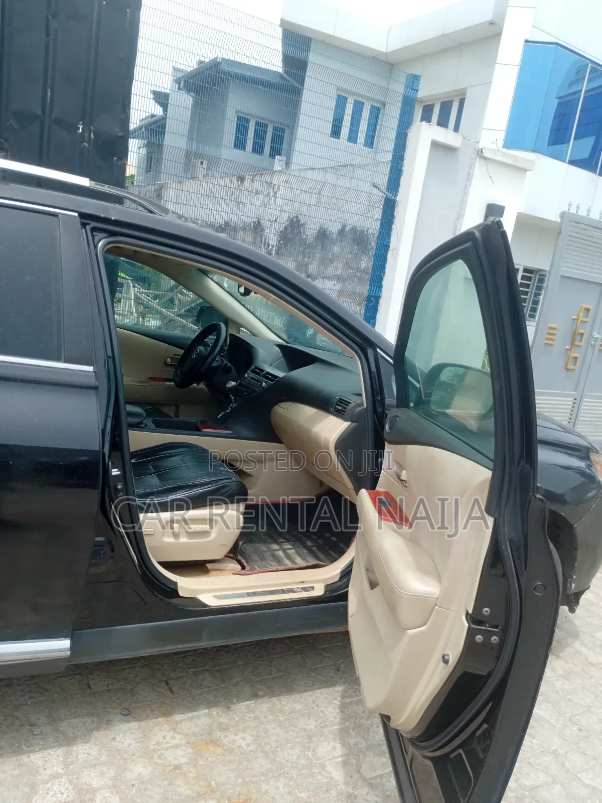 2010 Rx350 Available for Self Drive