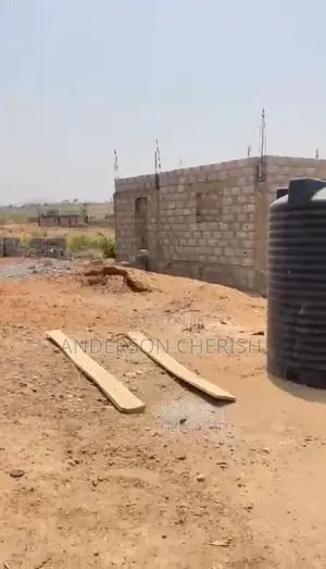 250 SQM for a 4bedroom Semi Detached Duplex
