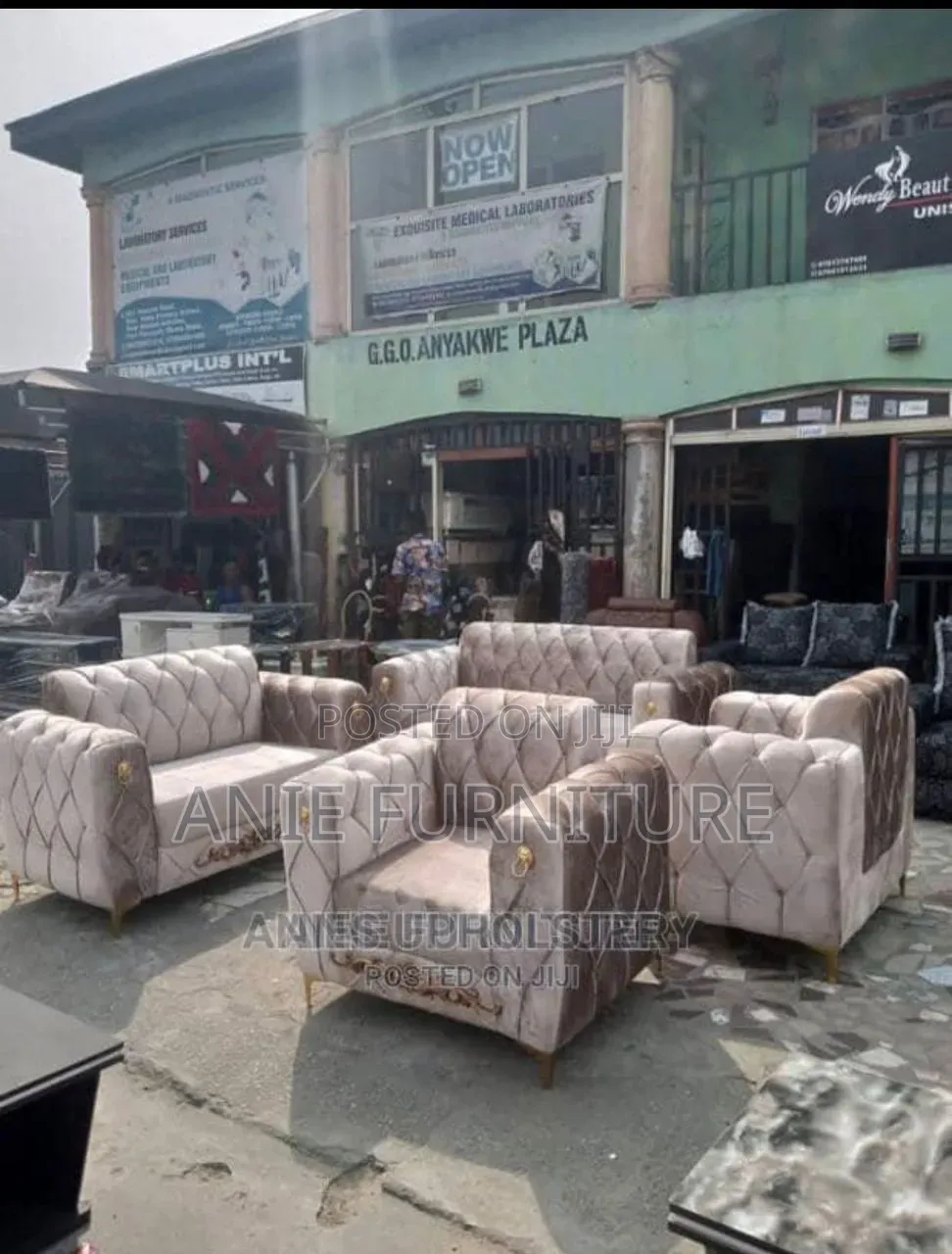 Latest Beautiful Fabric Sofa