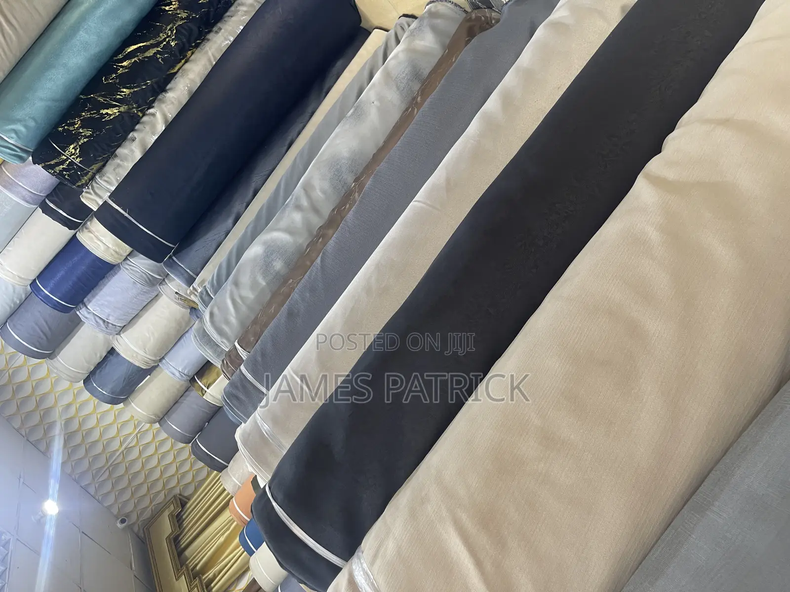 Curtain Vendor