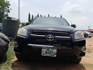 Toyota RAV4 V6 2009 Black
