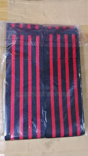 Squatting Knee Wraps