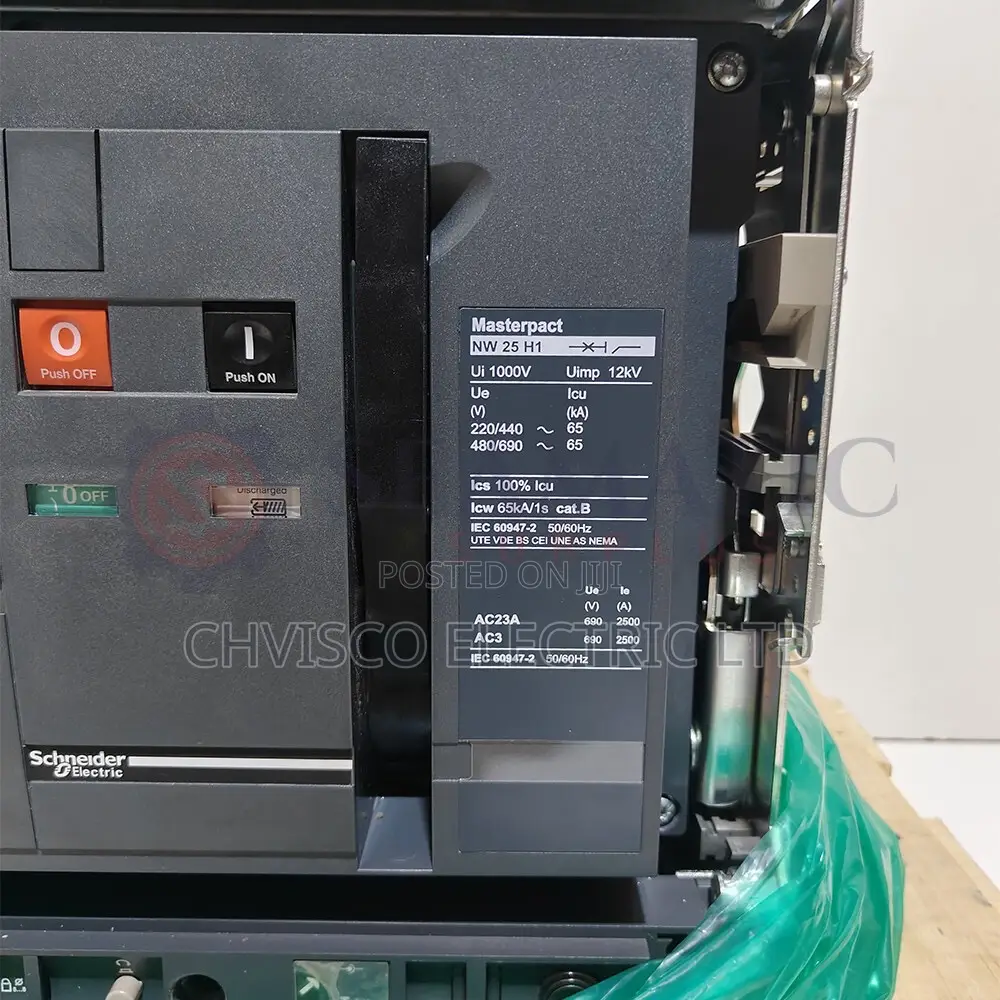 2500a Acb Schneider
