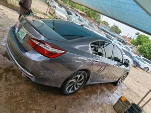 Honda Accord EX 2dr Coupe FWD (2.4L 4cyl 2A) 2017 Gray