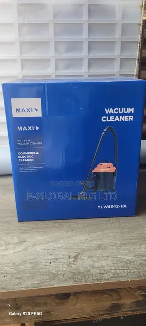Maxi Vacuum Cleaner