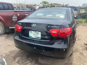 Hyundai Elantra 2008 Gray