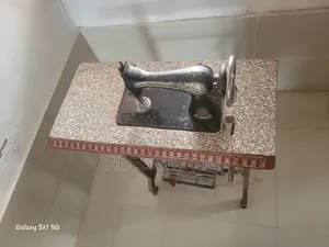 Singer Sewing Machine for Sale