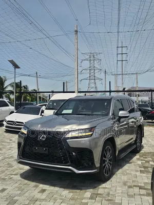 Lexus LX 600 2024 Silver