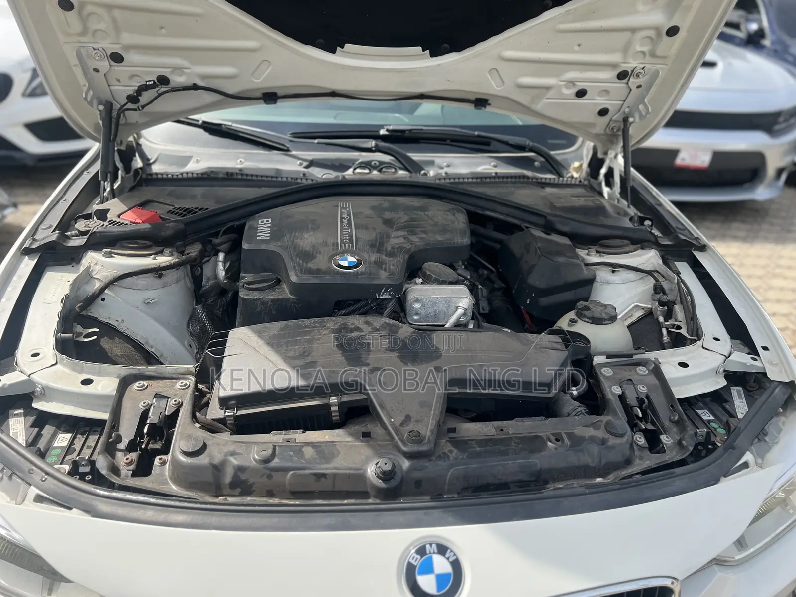 BMW 320i 2014 White